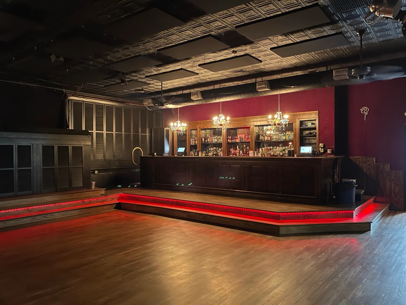 Smith's Olde Bar