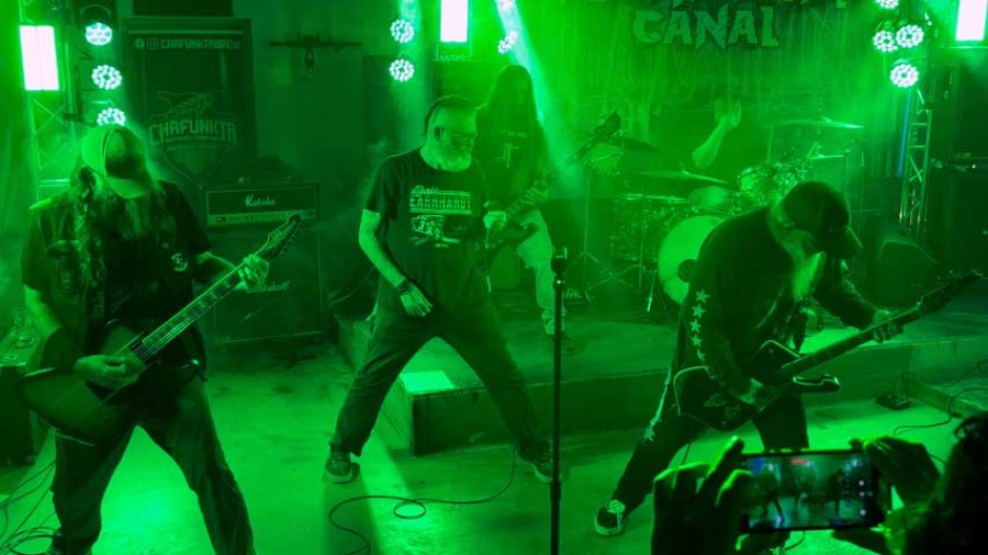 Choke live