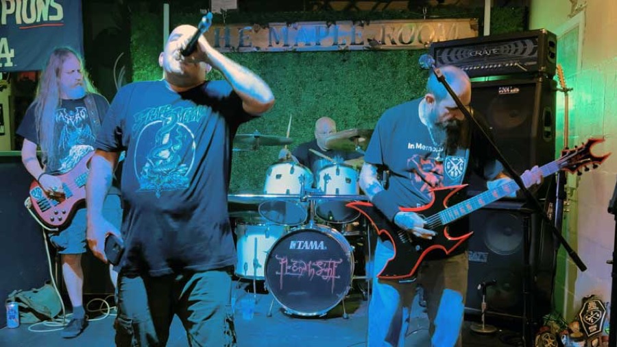No End In Sight live