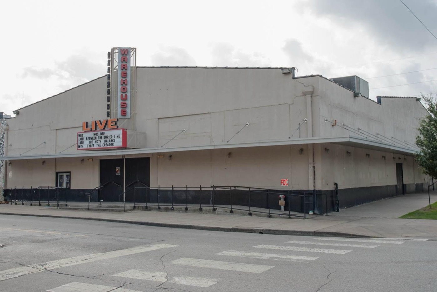 Warehouse Live